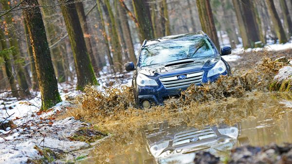 4x4 - Das Allrad Magazin - Klein, Knallig, Krass - Kompakt-SUV