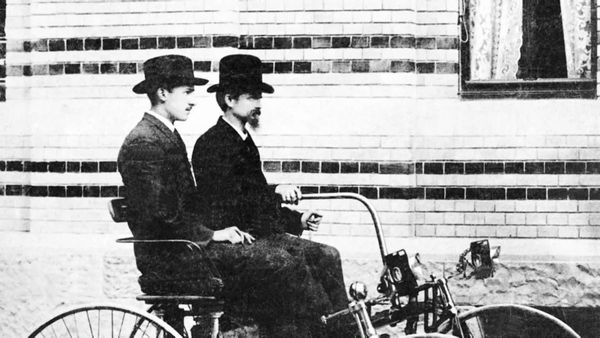 Momentos Históricos - Momentos Históricos 1: 1886 - 1930