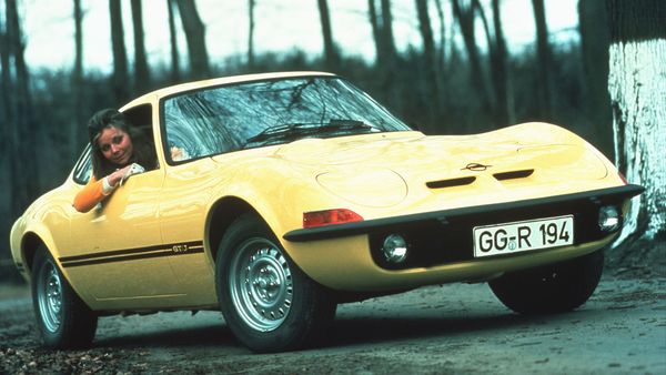 Car History - Opel Clasicos