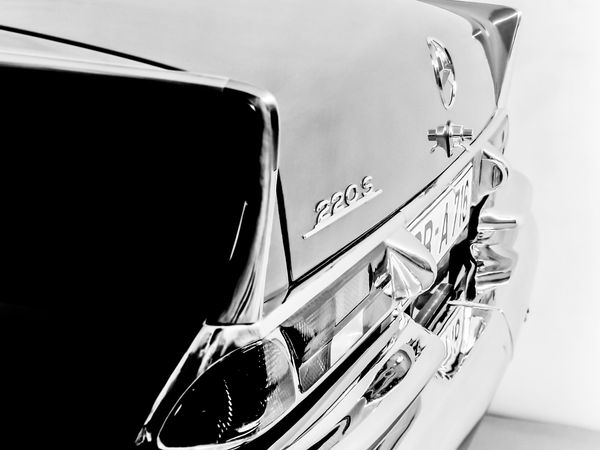 Car History - Mercedes Clase S