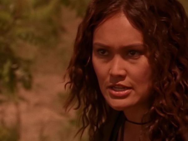 Relic Hunter - Desaparecido en Combate
