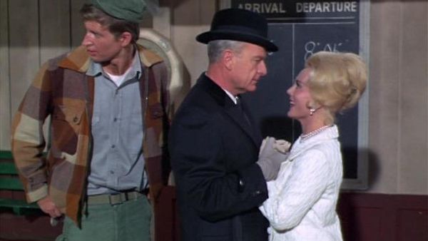 Green Acres - Give Me Land, Lots Of Land
