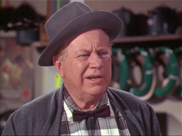 Green Acres - Oliver Buys A Farm