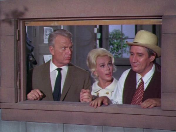 Green Acres - Wings Over Hooterville