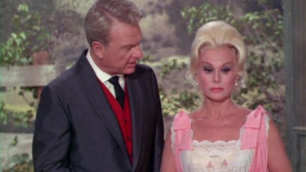 Green Acres - The Hooterville Image
