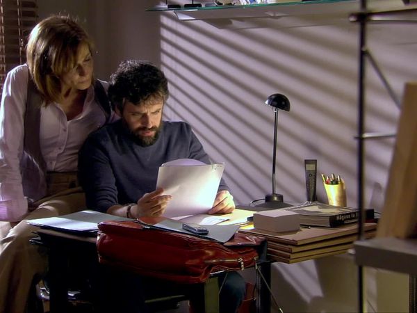 Infieles - Los mayores se pasan la vida mintiendo