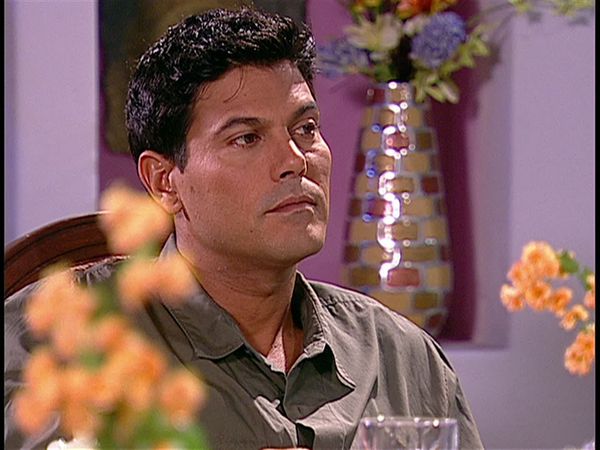 La viuda de blanco - Confundida