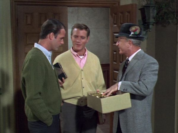 Green Acres - Lisa, The Helpmate