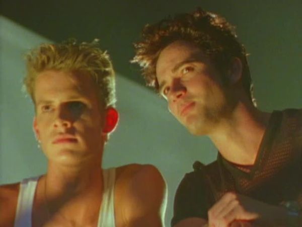Sins of the City - Que Siga la Fiesta