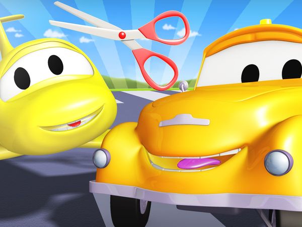 Tom the Tow Truck - Pequena Penny está com problemas no céu / Hector o Helicóptero / Jerry o Carro de Corrida Vermelho / Carl Super Trucko o Pizzaïolo