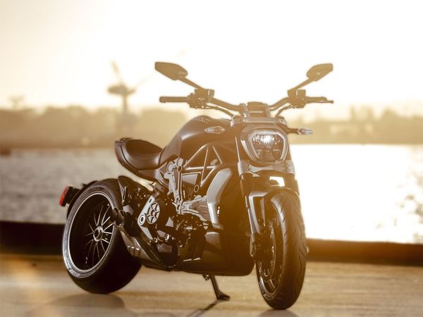 MotorStories - Personalización de la moto LA