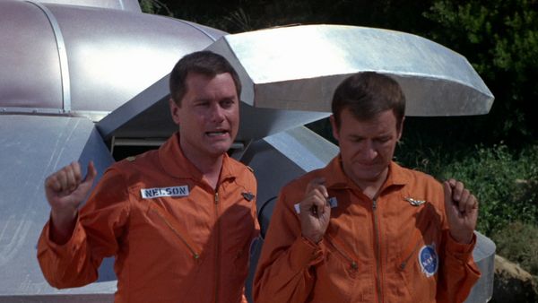 I Dream Of Jeannie - OVNI Jeannie