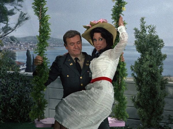I Dream Of Jeannie - Cómo casarse con un astronauta