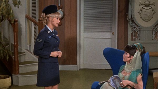 I Dream Of Jeannie - Nadie ama a un astronauta gordo