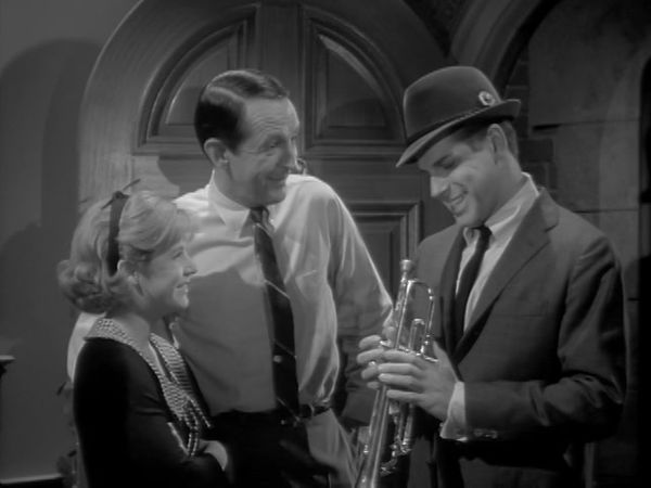 The Patty Duke Show - Anywhere I Hang My Horn Is Home