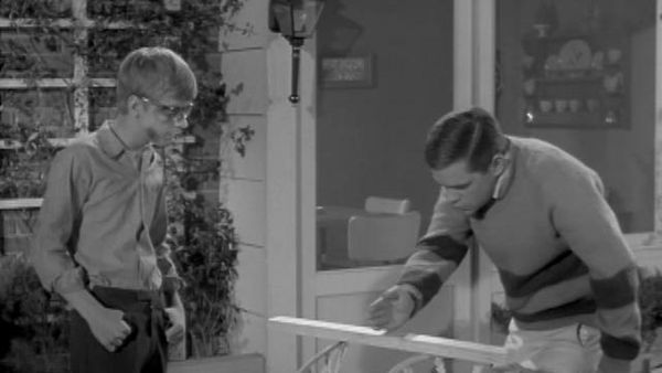 The Patty Duke Show - Big Sister Is Watching