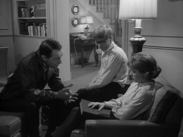 The Patty Duke Show - Cathy Leaves Home