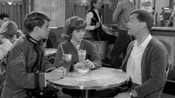 The Patty Duke Show - The Green-Eyed Monster