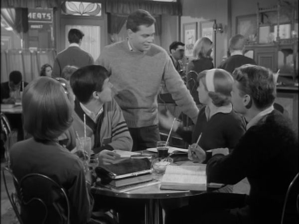 The Patty Duke Show - What's Cooking, Cousin?