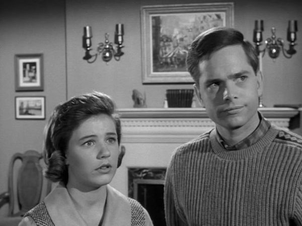 The Patty Duke Show - Patty The Witness