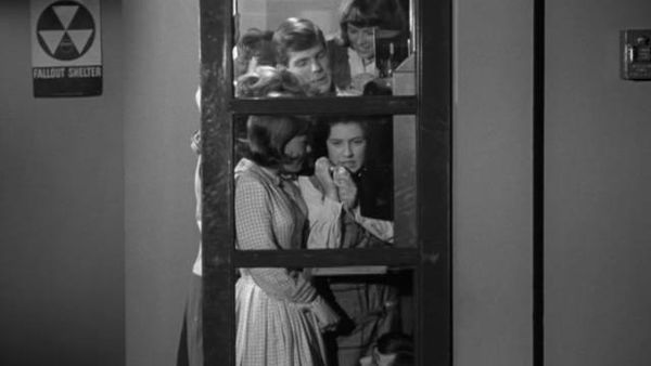 The Patty Duke Show - Simon Says