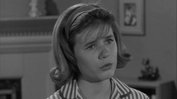 The Patty Duke Show - The Friendship Bit