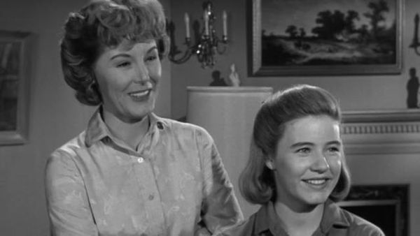 The Patty Duke Show - The Princess Cathy