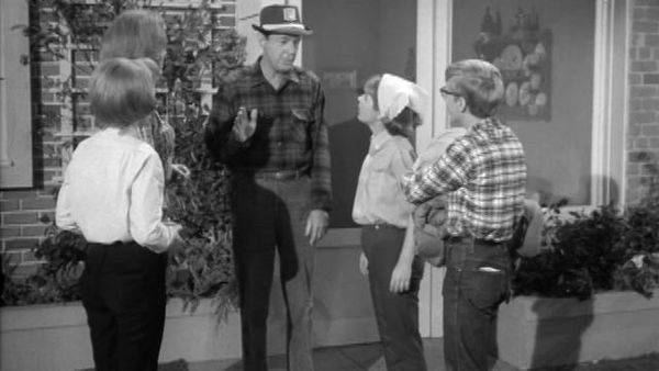 The Patty Duke Show - Patty Meets The Great Outdoors