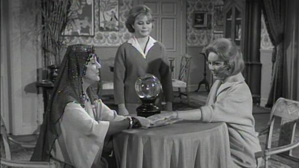 The Patty Duke Show - Patty The Psychic