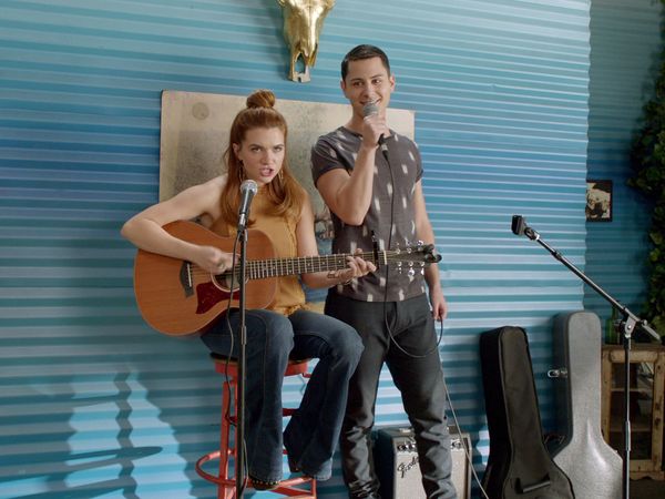 Faking It - Zerbrochenes, kleines Herz
