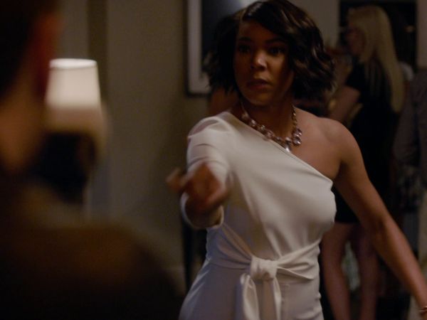 Being Mary Jane - Sentindo-se sem Amigos