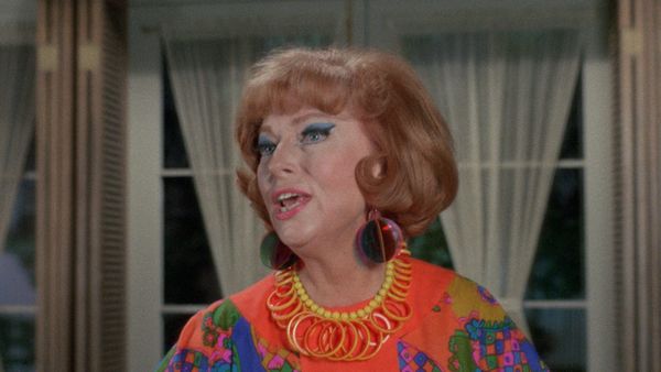 A Feiticeira - Samantha, a escultora
