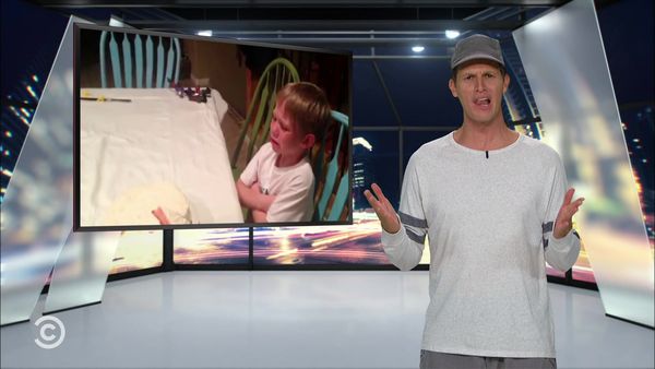 Tosh.0 - October 7, 2014 - The Family Friendly Episode