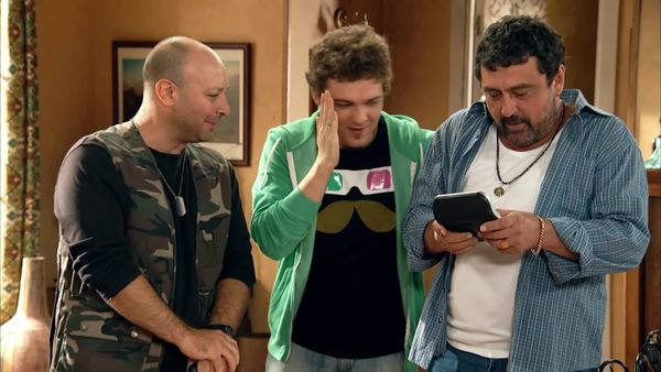 Con el culo al aire - Un sueldo para el camping