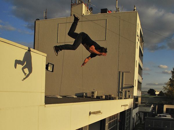 Stunt Heroes - Highfall