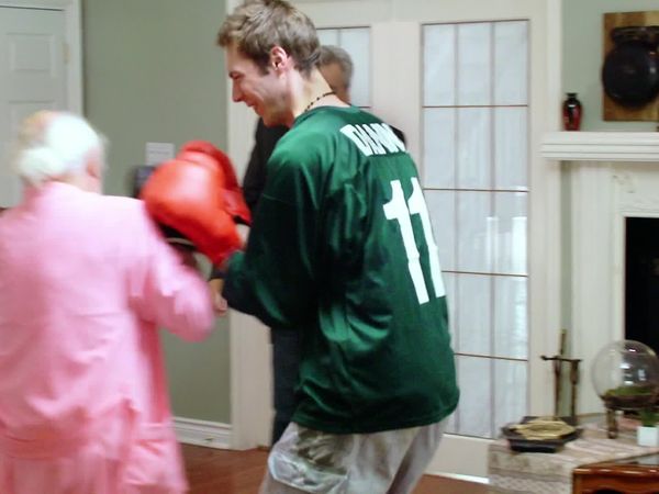 Meet The Family Canada - Fisticuffs Gramps