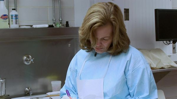 Dr. G: Medical Examiner - Disturbing Behavior