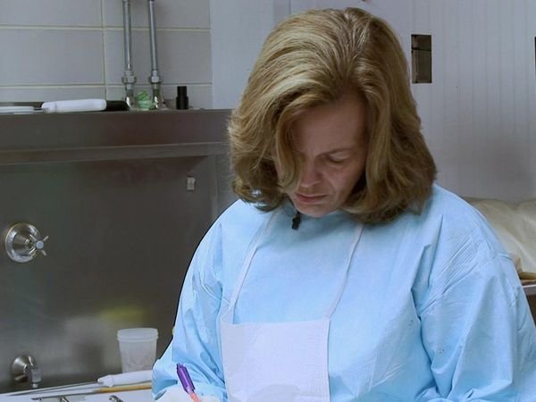 Dr. G: Medical Examiner - Disturbing Behavior