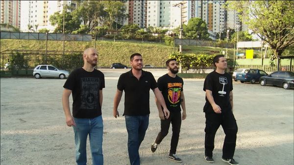 Cinelab - Comédia romântica encontra Luta de Caminhões