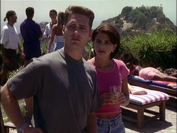 Beverly Hills, 90210 - Housewarming