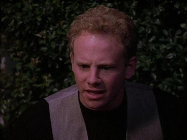 Beverly Hills, 90210 - Smashed