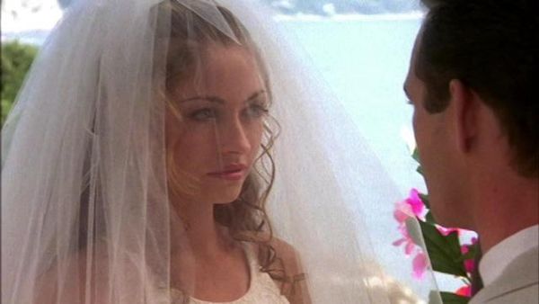 Beverly Hills, 90210 - One Wedding and a Funeral