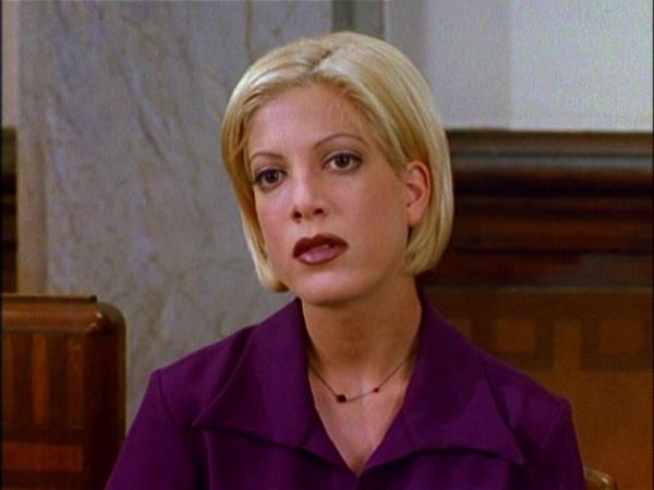 Beverly Hills, 90210 - Courting