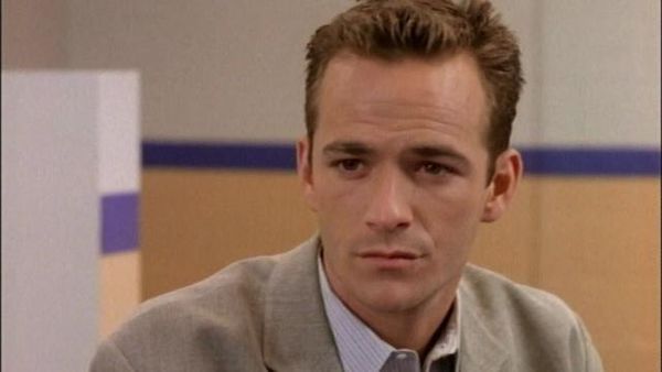 Beverly Hills, 90210 - Home Is Where The Tart Is