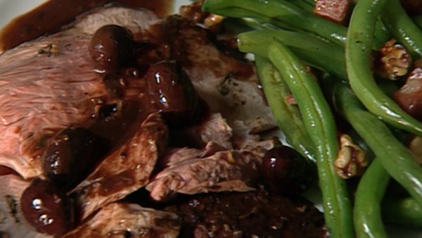In Julia's Kitchen with Master Chefs - Lynne Rossetto Kasper