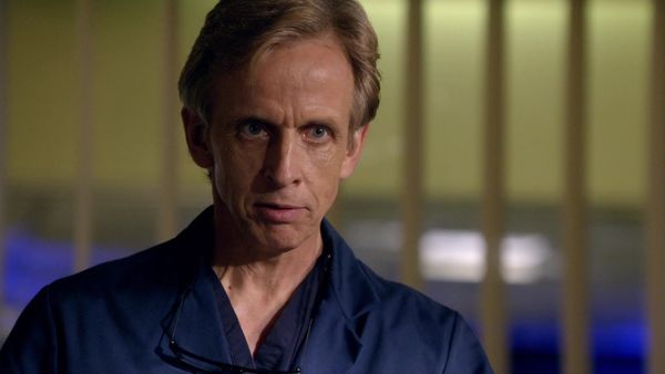 CSI: New York en español - ¡Déjenme salir! (S8 Ep6)