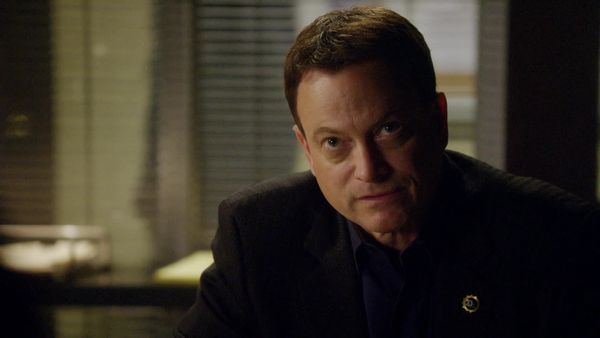 CSI: New York en español - Fiesta bajo el agua (S7 Ep13)