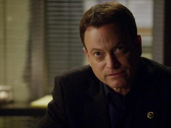 CSI: New York en español - Fiesta bajo el agua (S7 Ep13)