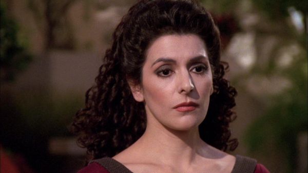 Star Trek: The Next Generation - The Masterpiece Society