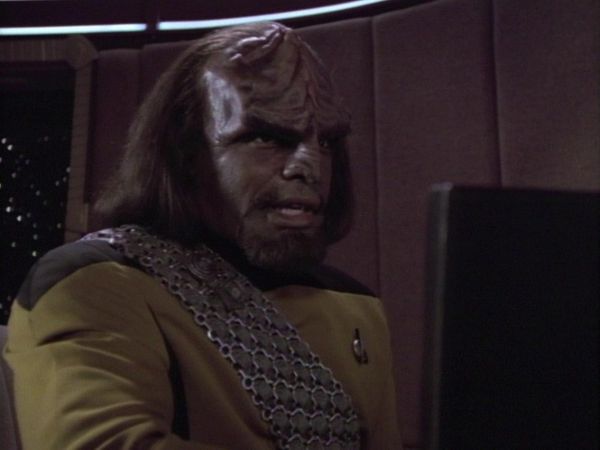 Star Trek: The Next Generation - Conundrum